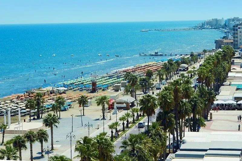 Apartment,Near The Beach Pinikoudes Ларнака Апартаменты